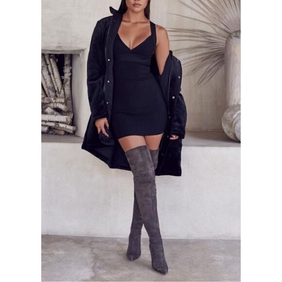 House of CB Anahi Black Bodycon Ribbed VNeck Bandage Dress Sz M NWT - Picture 2 of 8